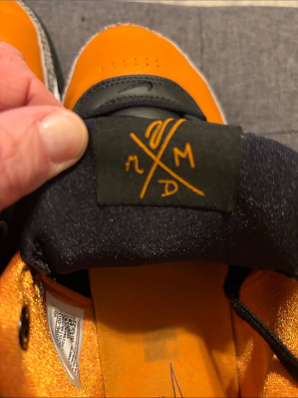 Nike Book 1 NAS Men’s Black, Orange & White Low-Top Sneakers/Speckled Panels - Picture 10 of 15